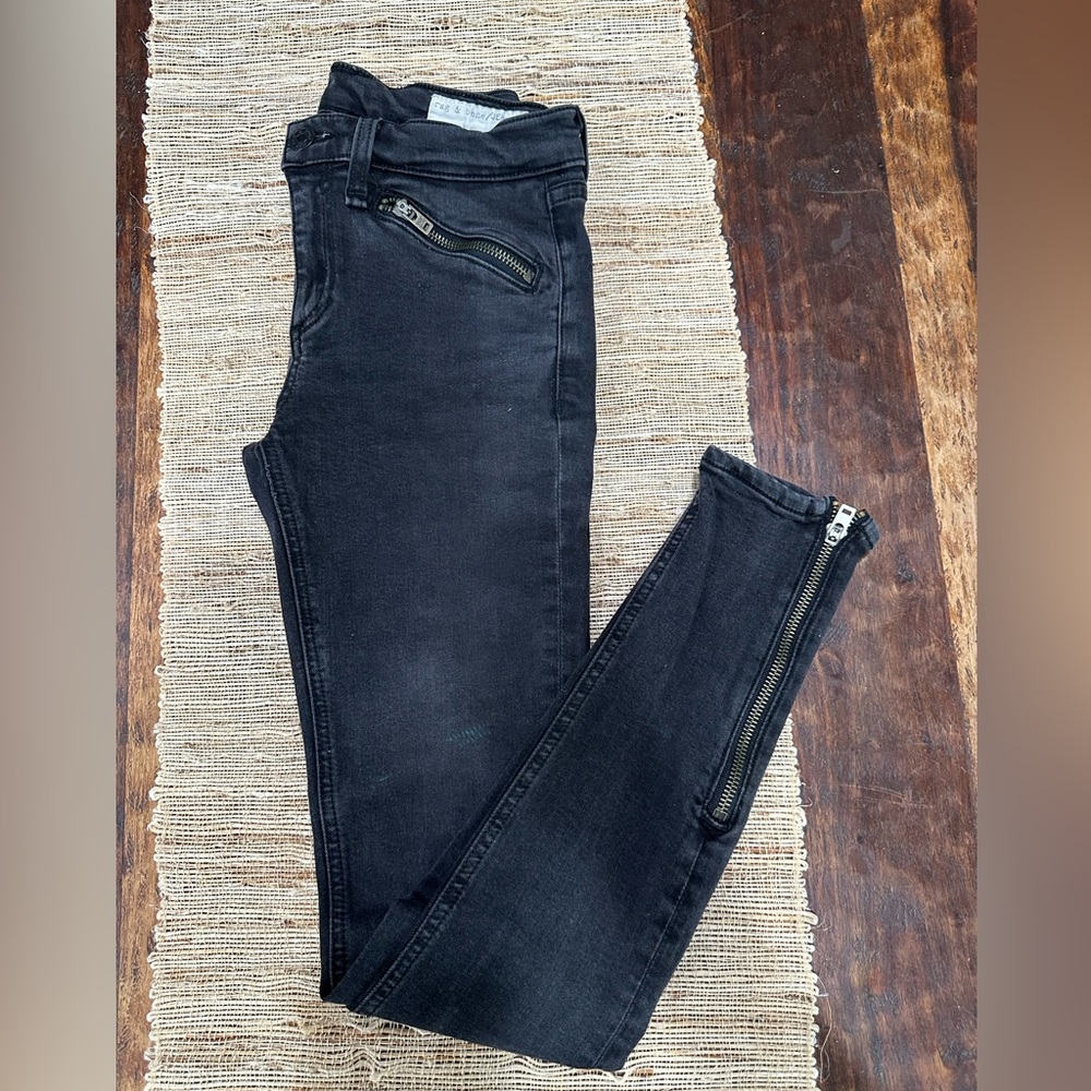 RAG & BONE BLACK JEANS W/ ZIPPERS SZ 26